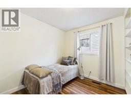 43 Beaconsfield Rise Nw, Calgary, AB T3K1X3 Photo 19