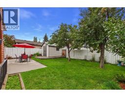43 Beaconsfield Rise Nw, Calgary, AB T3K1X3 Photo 35