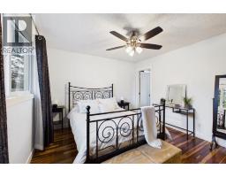 43 Beaconsfield Rise Nw, Calgary, AB T3K1X3 Photo 16