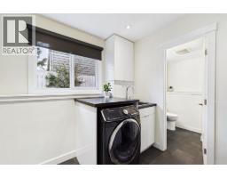 43 Beaconsfield Rise Nw, Calgary, AB T3K1X3 Photo 25
