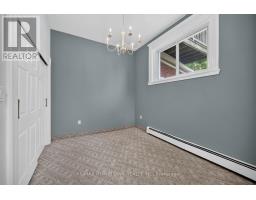 98 Pine Street, Brockville, ON K6V1G9 Photo 14