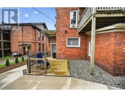 98 Pine Street, Brockville, ON K6V1G9 Photo 18