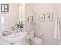35 Royal Coachman Way, Stoney Creek, ON L8J0M2 Photo 22