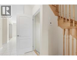 35 Royal Coachman Way, Stoney Creek, ON L8J0M2 Photo 40