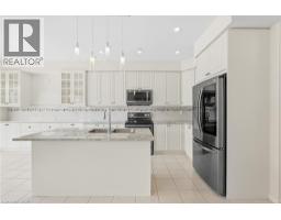 Bedroom - 35 Royal Coachman Way, Stoney Creek, ON L8J0M2 Photo 7