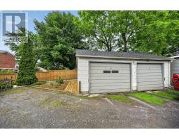 98 Pine Street, Brockville, ON K6V1G9 Photo 49
