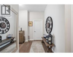 4pc Bathroom - 101-1878 Gordon Street, Guelph, ON N1L0P9 Photo 6