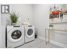 Kitchen - 101-1878 Gordon Street, Guelph, ON N1L0P9 Photo 7
