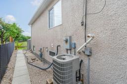 100 Coral Reef Cove, Winnipeg, MB R3X1X3 Photo 32