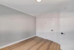 128 Luxton Avenue, Winnipeg, MB R2W0L9 Photo 25