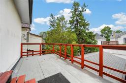 128 Luxton Avenue, Winnipeg, MB R2W0L9 Photo 28