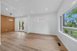 128 Luxton Avenue, Winnipeg, MB R2W0L9 Photo 7