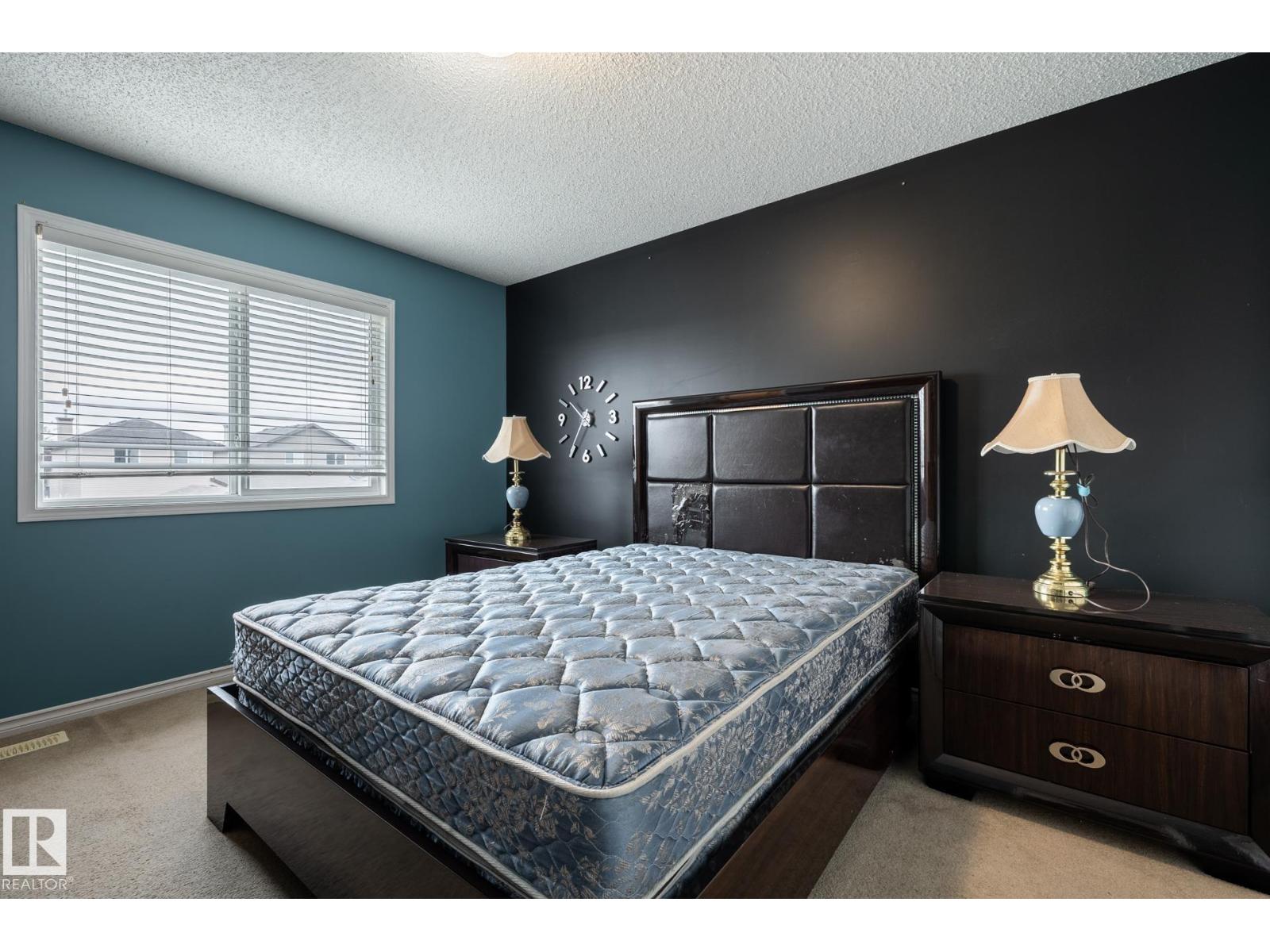5907 203 ST NW - 21