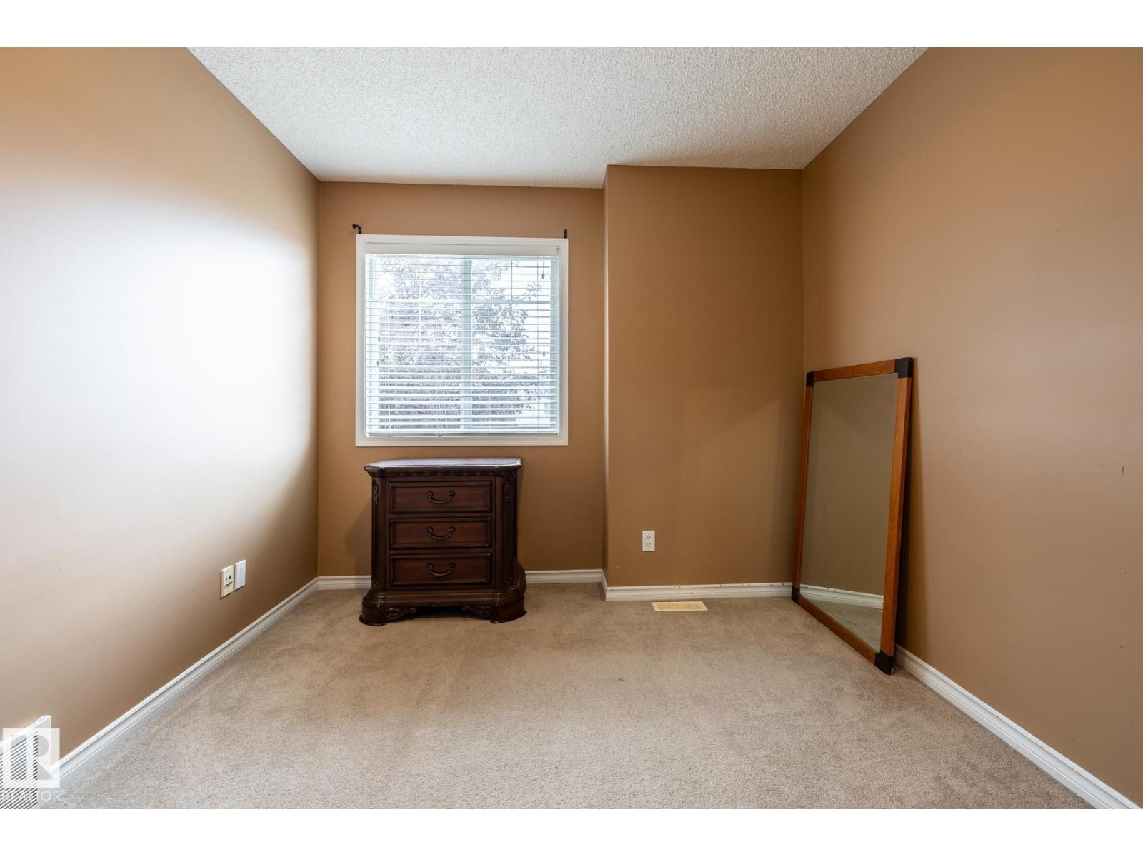 5907 203 ST NW - Image 19