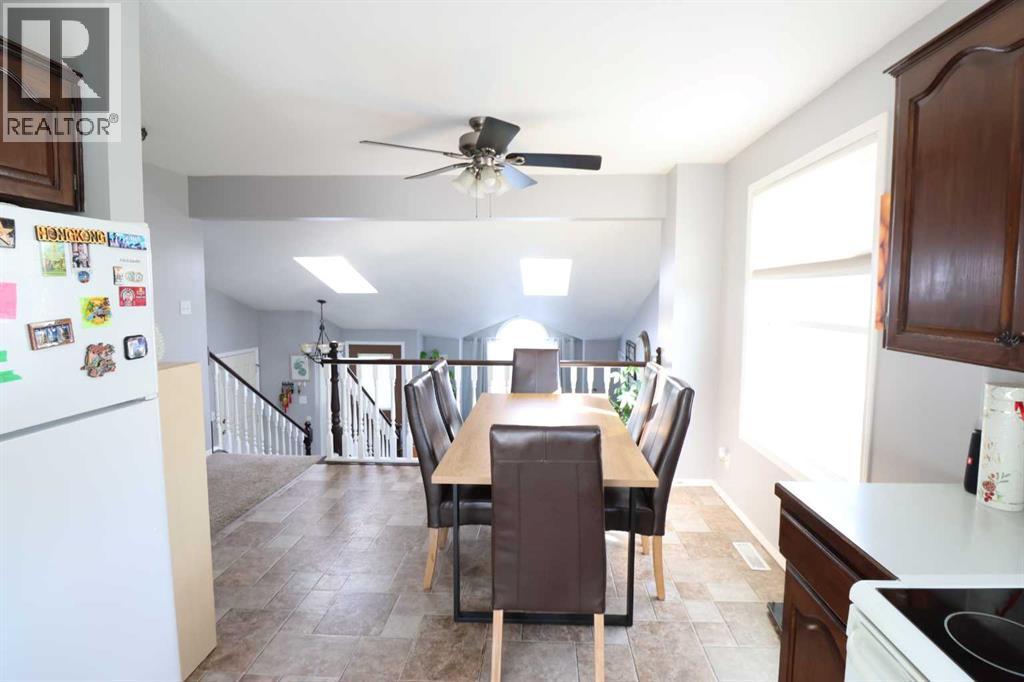 4930 58 Avenue - 5