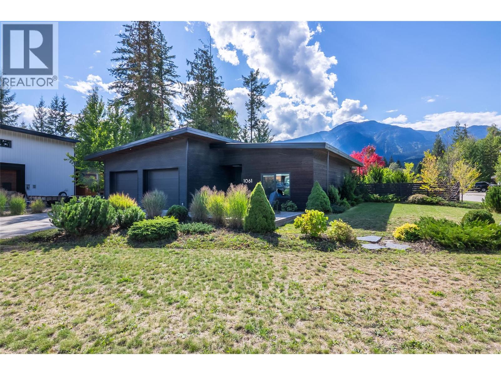 1061 Cashato Crescent - Image 8