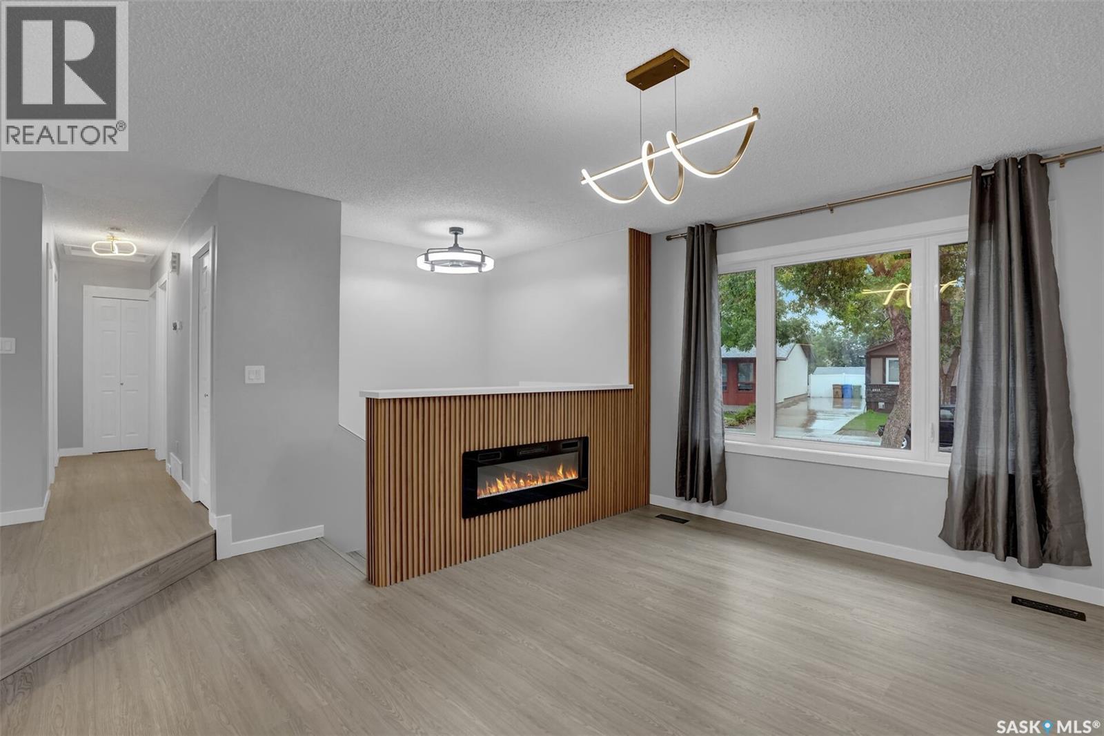 6914 Whelan DRIVE - 8