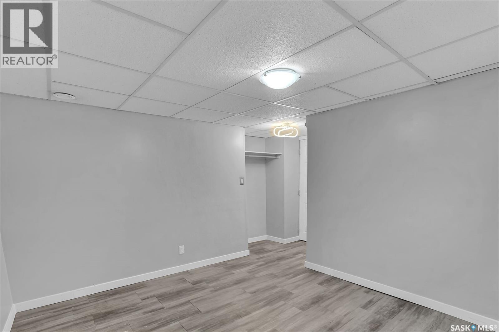 6914 Whelan DRIVE - Image 38