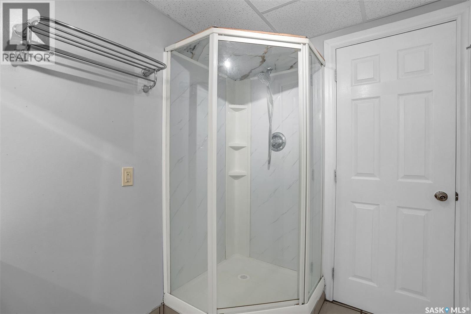 6914 Whelan DRIVE - Image 43