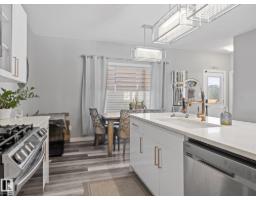 10625 96 St Nw, Edmonton, AB T5H2J1 Photo 11