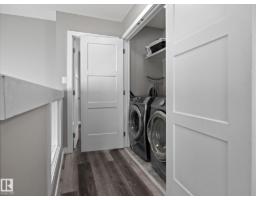10625 96 St Nw, Edmonton, AB T5H2J1 Photo 33