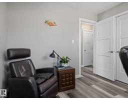 10625 96 St Nw, Edmonton, AB T5H2J1 Photo 35