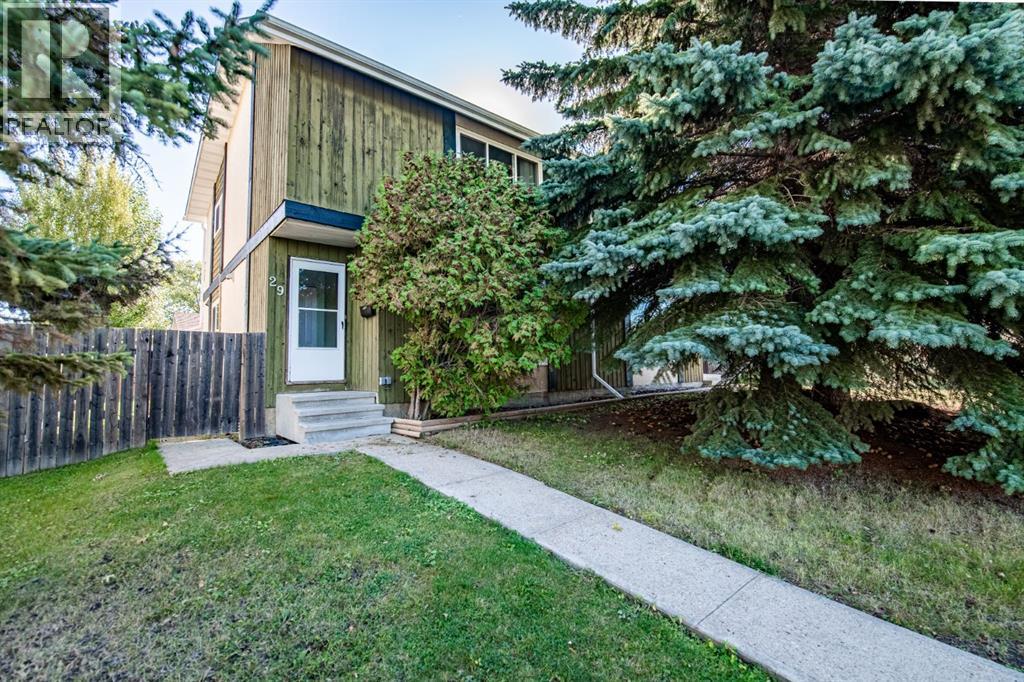 29 Abbott Close, Red Deer