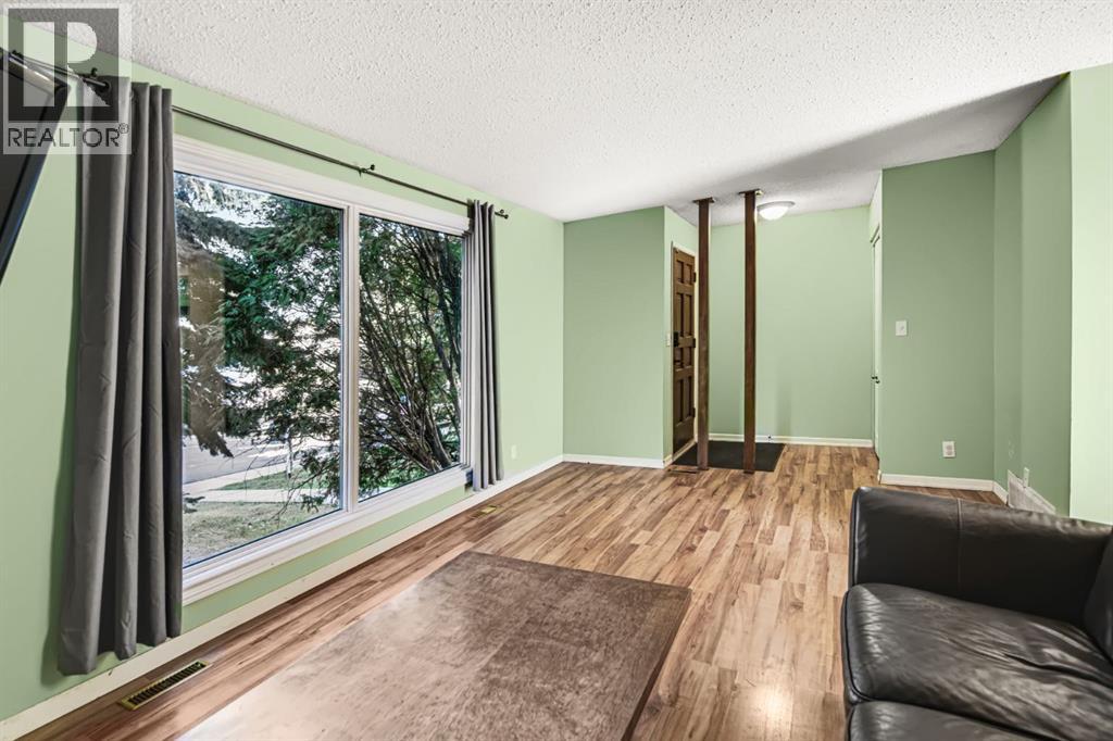 29 Abbott Close, Red Deer