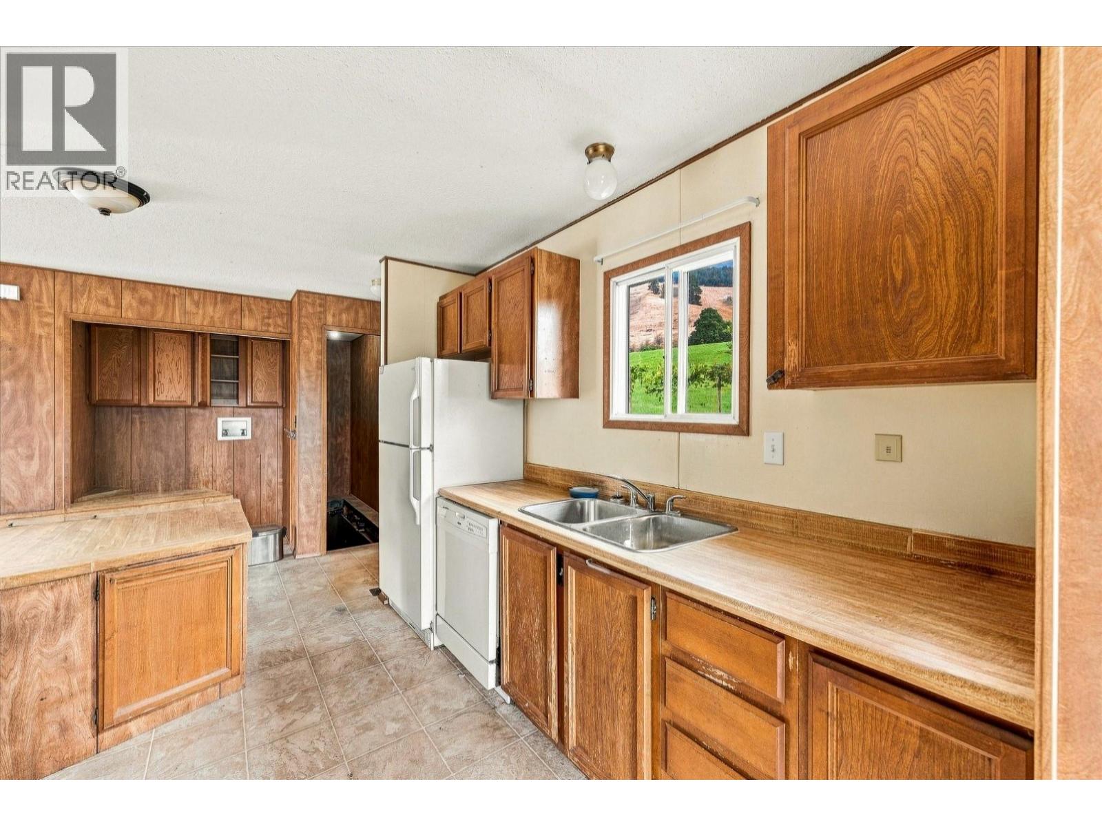 12891 Trewhitt Road - 16
