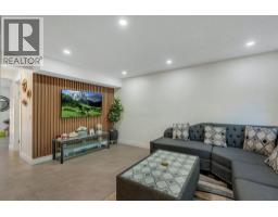 3pc Bathroom - 17 Falshire Terrace Ne, Calgary, AB T2J3B1 Photo 8