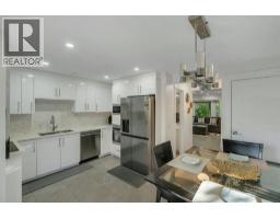 17 Falshire Terrace Ne, Calgary, AB T2J3B1 Photo 12