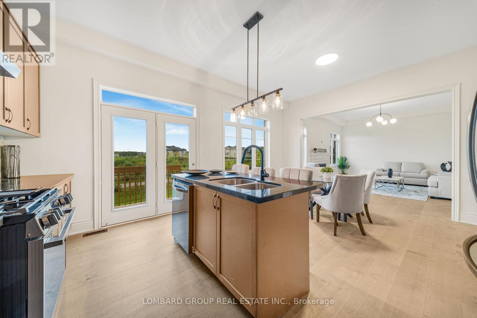 37 NORTH PARK BOULEVARD - Image 18