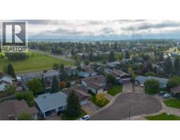 10 Seneca Place W, Lethbridge, AB T1K4M7 Photo 38
