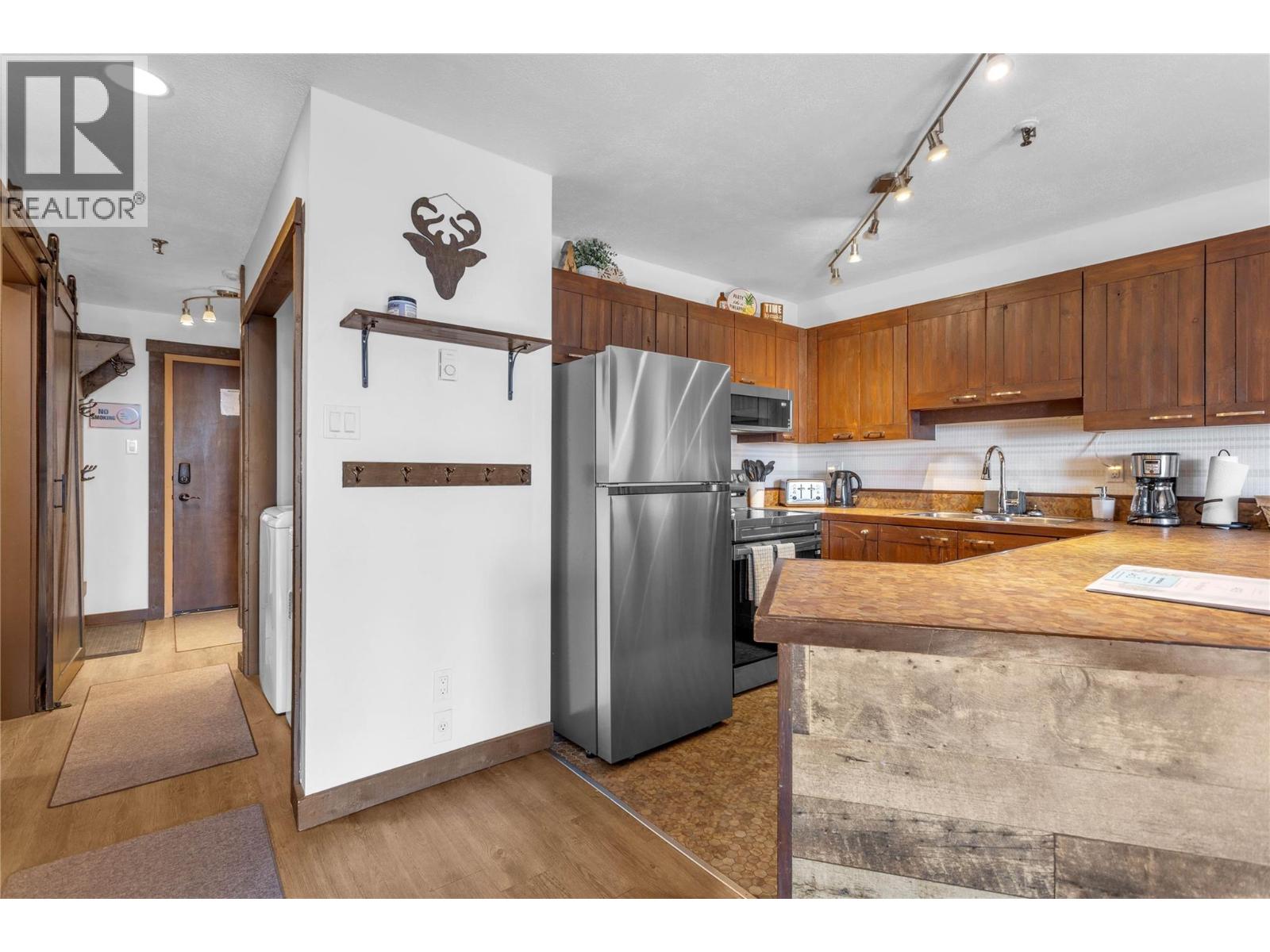 #403 7470 Porcupine Road - Image 13