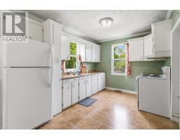 2pc Bathroom - 20 Acorn Road, Spryfield, NS B3P1G8 Photo 6