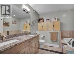 515 Couples Court, Warman, SK S0K4S1 Photo 18