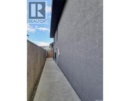 515 Couples Court, Warman, SK S0K4S1 Photo 39