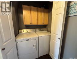 4 Phillips Court, Kindersley, SK S0L1S0 Photo 18