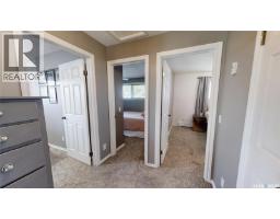 4 Phillips Court, Kindersley, SK S0L1S0 Photo 20