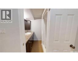4 Phillips Court, Kindersley, SK S0L1S0 Photo 38