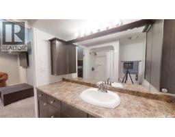 4 Phillips Court, Kindersley, SK S0L1S0 Photo 39