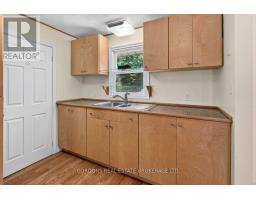 11703 Highway 41, Addington Highlands, ON K0H1Z0 Photo 25