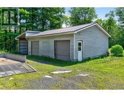 Primary Bedroom - 11703 Highway 41, Addington Highlands, ON K0H1Z0 Photo 6