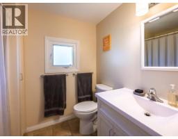 37-200 Lobird Road, Whitehorse, YT Y1A5V3 Photo 13