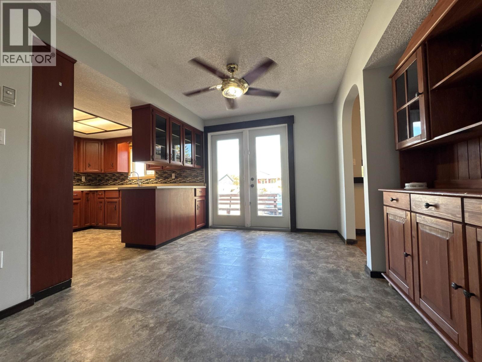 10864 101 STREET - Image 5