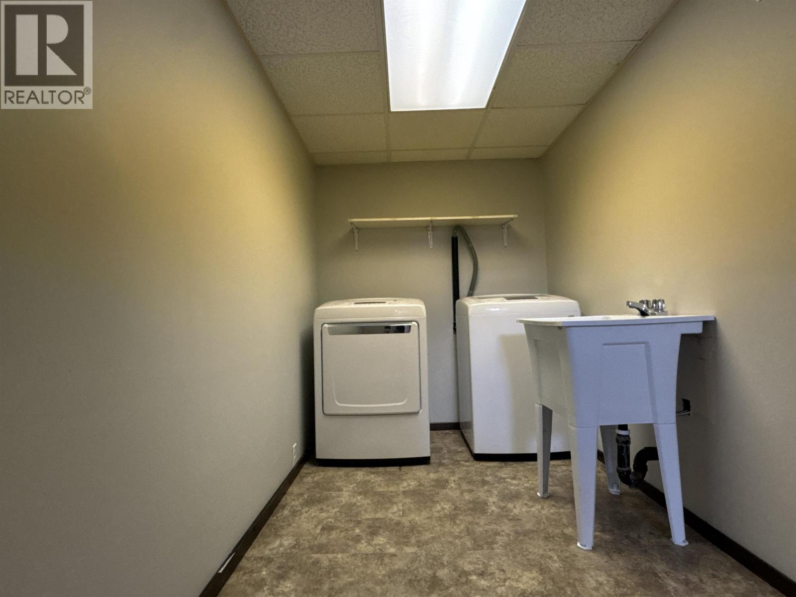 10864 101 STREET - Image 16