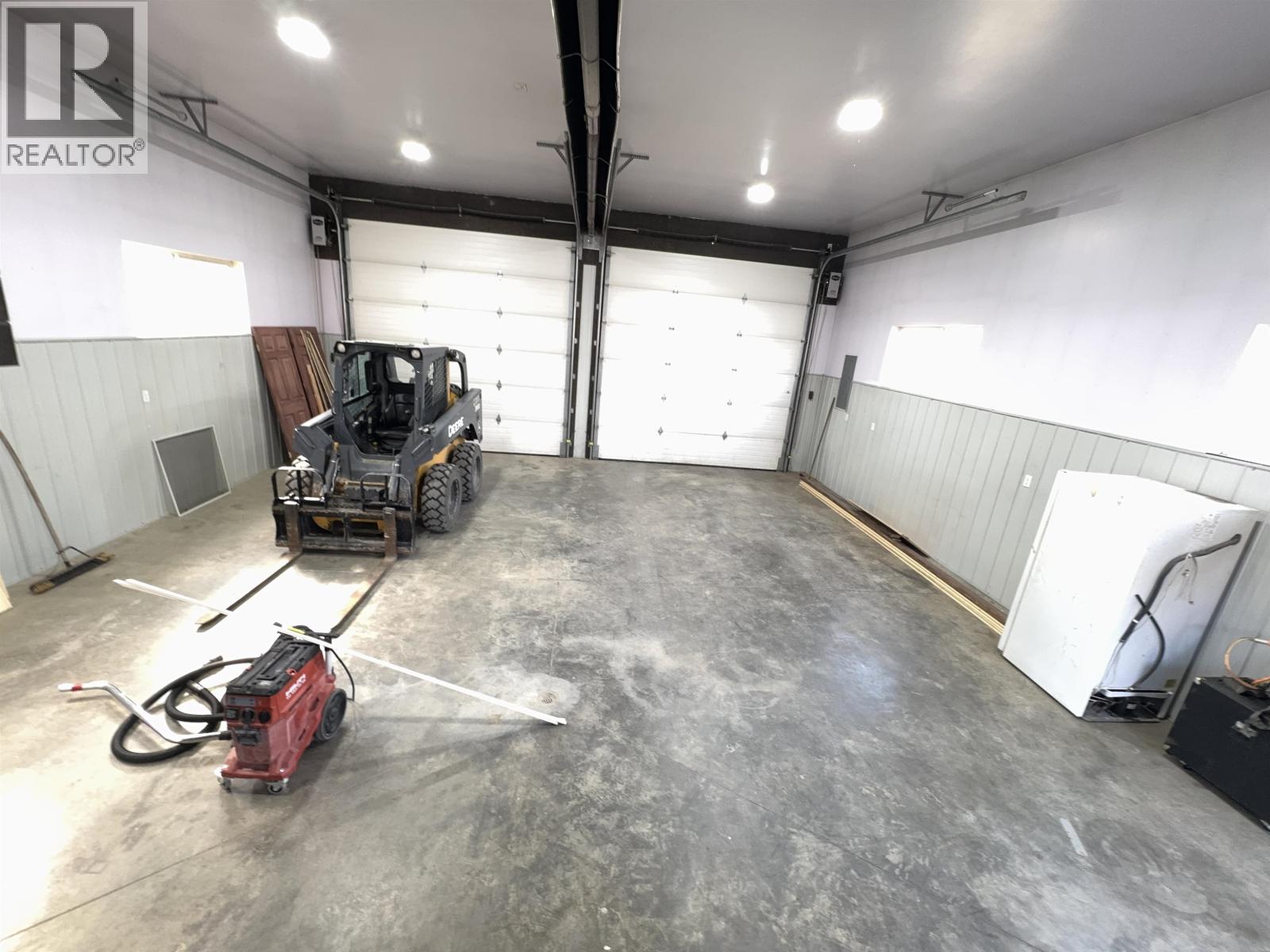 10864 101 STREET - Image 21