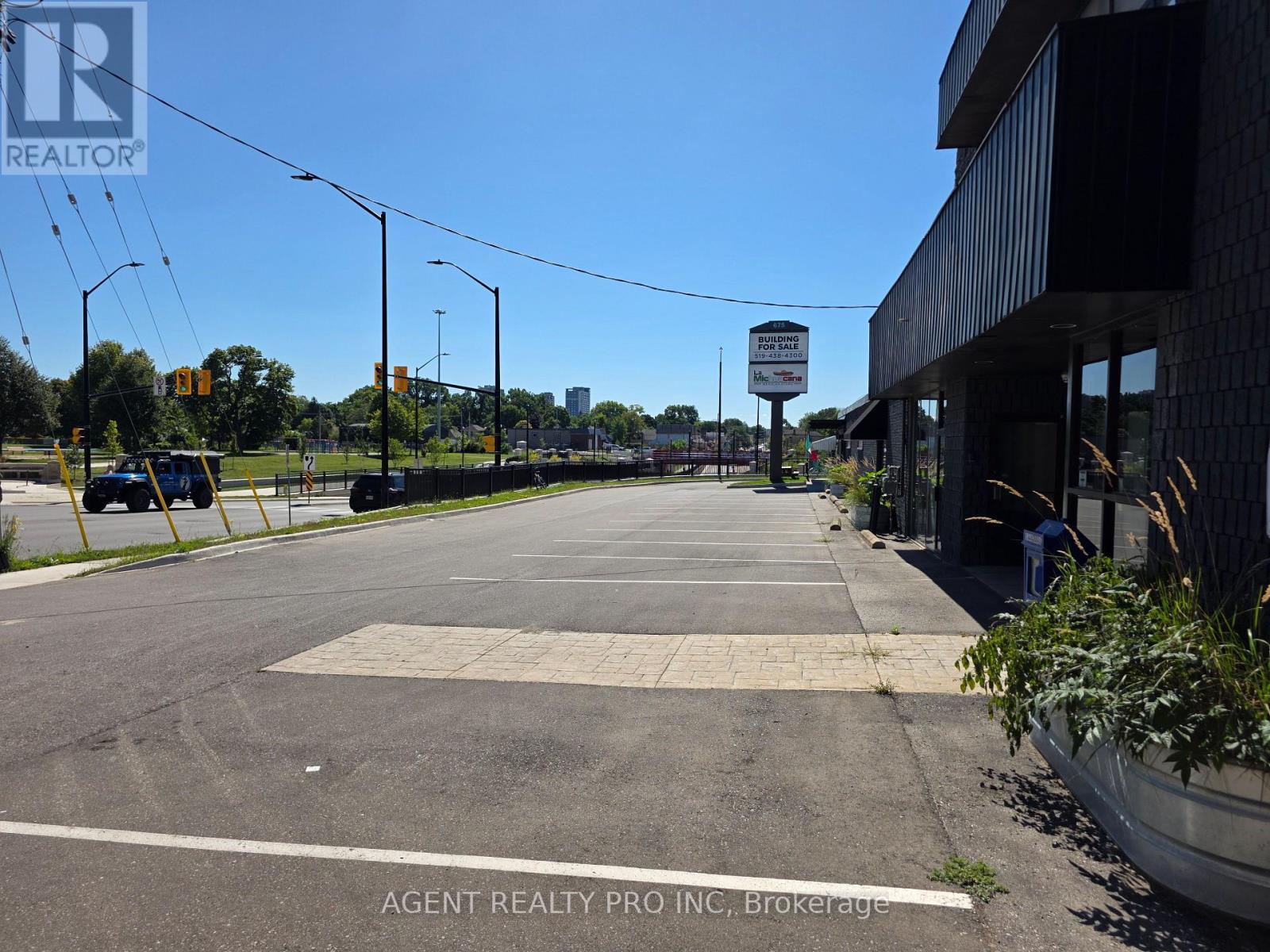 675 ADELAIDE STREET N, London East (East F) — photo 18
