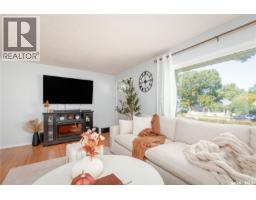 1005 Coteau Street W, Moose Jaw, SK S6H5G3 Photo 10