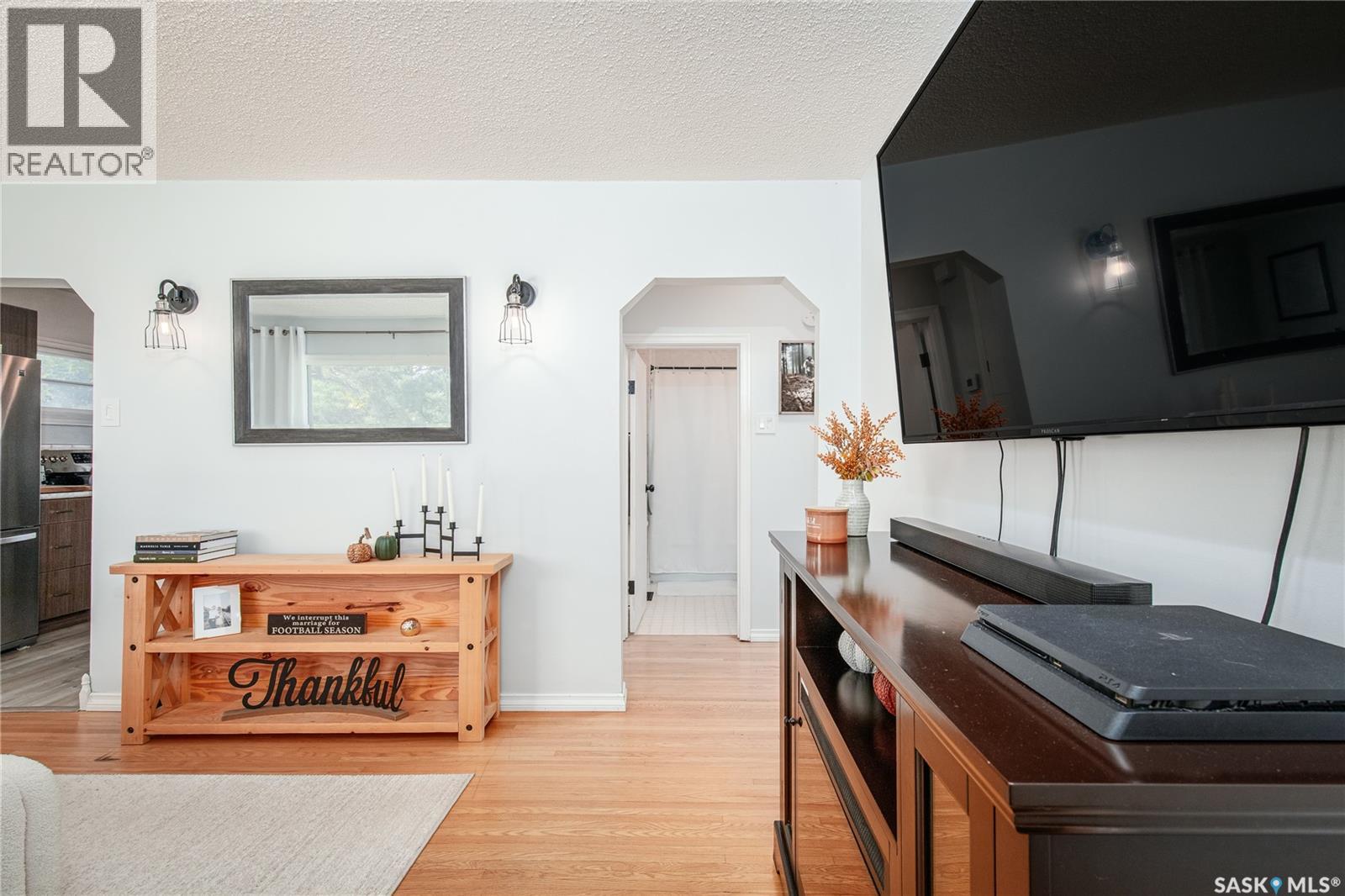 1005 Coteau STREET W - 6